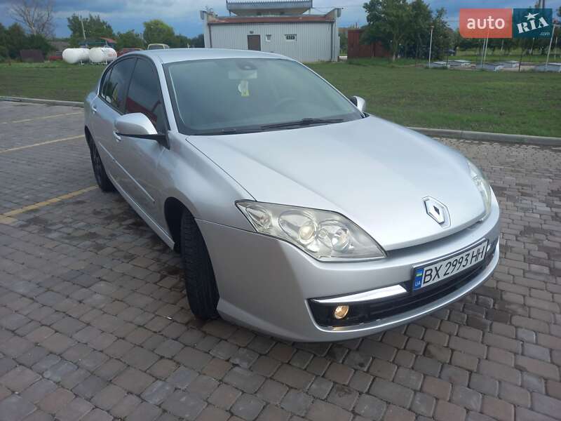 Ліфтбек Renault Laguna 2008 в Теофіполі