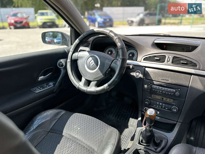 Универсал Renault Laguna 2005 в Шептицькому фото 32 Универсал Renault Laguna 2005 в Шептицькому