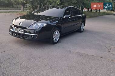 Лифтбек Renault Laguna 2009 в Богодухове