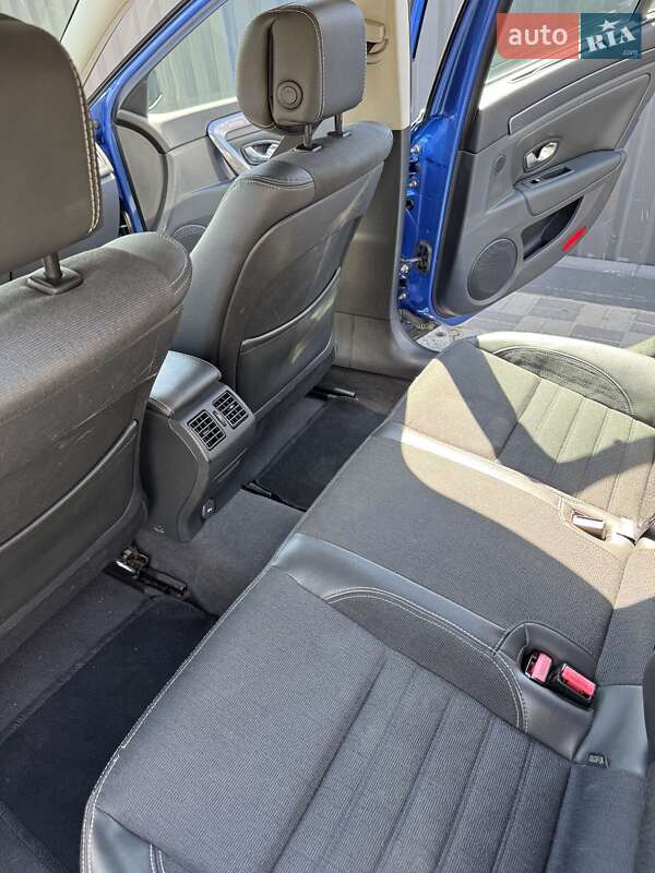 Универсал Renault Laguna 2010 в Софиевской Борщаговке фото 14 Универсал Renault Laguna 2010 в Софиевской Борщаговке