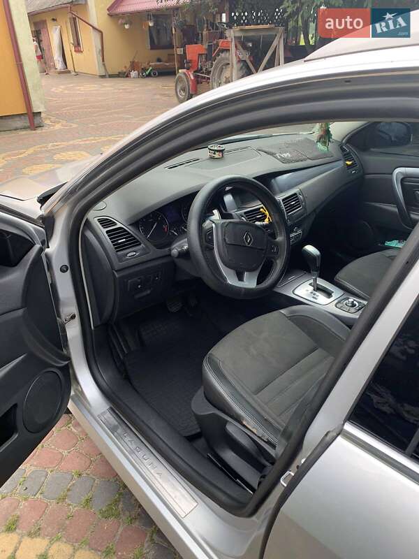 Универсал Renault Laguna 2010 в Львове