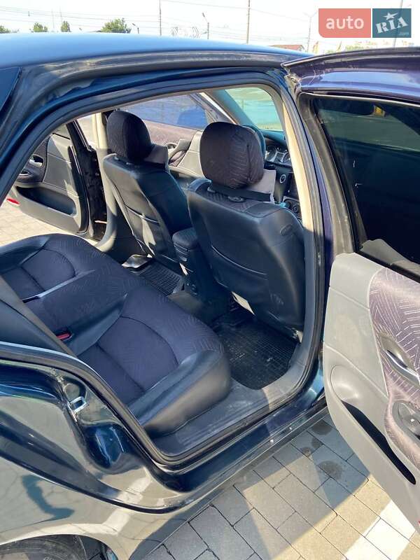 Лифтбек Renault Laguna 2003 в Белой Церкви