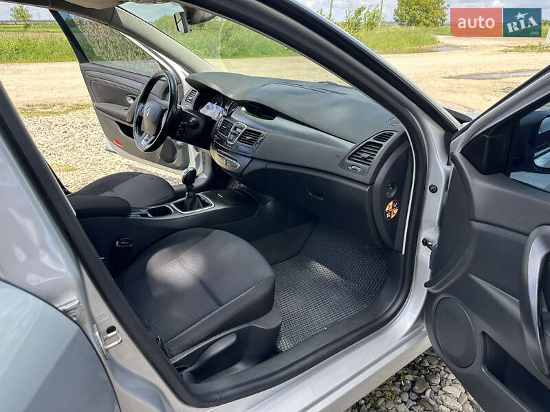Универсал Renault Laguna 2008 в Снятине