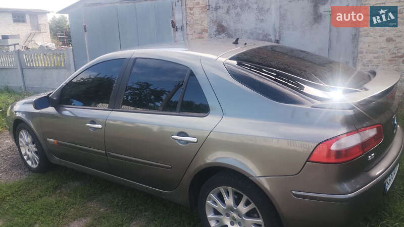 Ліфтбек Renault Laguna 2004 в Києві