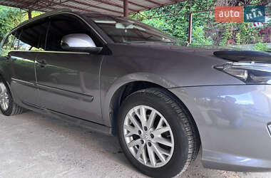 Универсал Renault Laguna 2014 в 