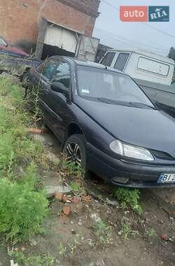 Лифтбек Renault Laguna 1994 в 
