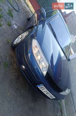 Универсал Renault Laguna 2002 в Виньковцах