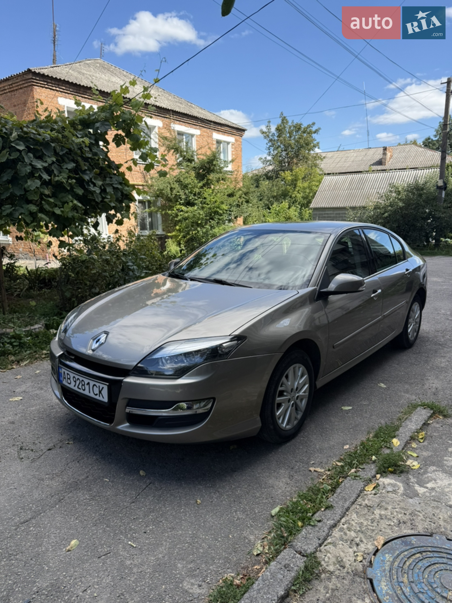 2013 Renault Laguna - мініатюра 2