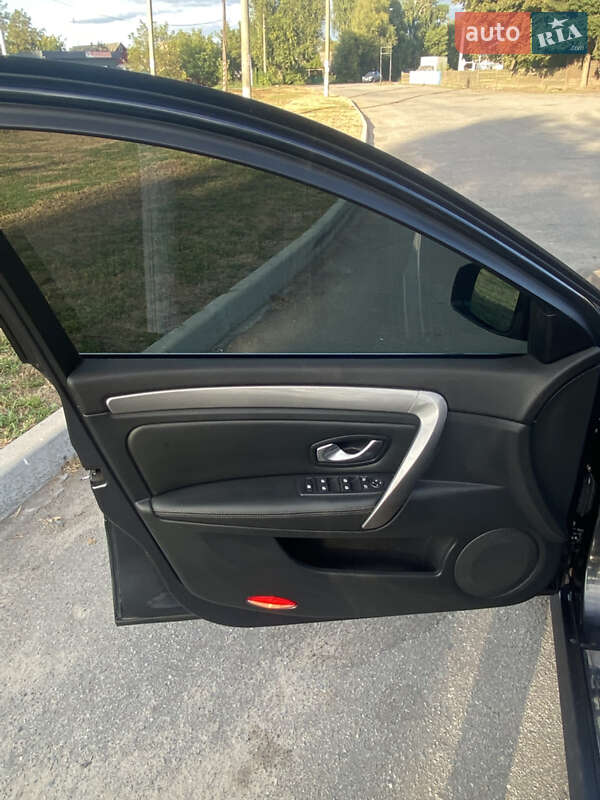 Універсал Renault Laguna 2011 в Віті-Поштовій