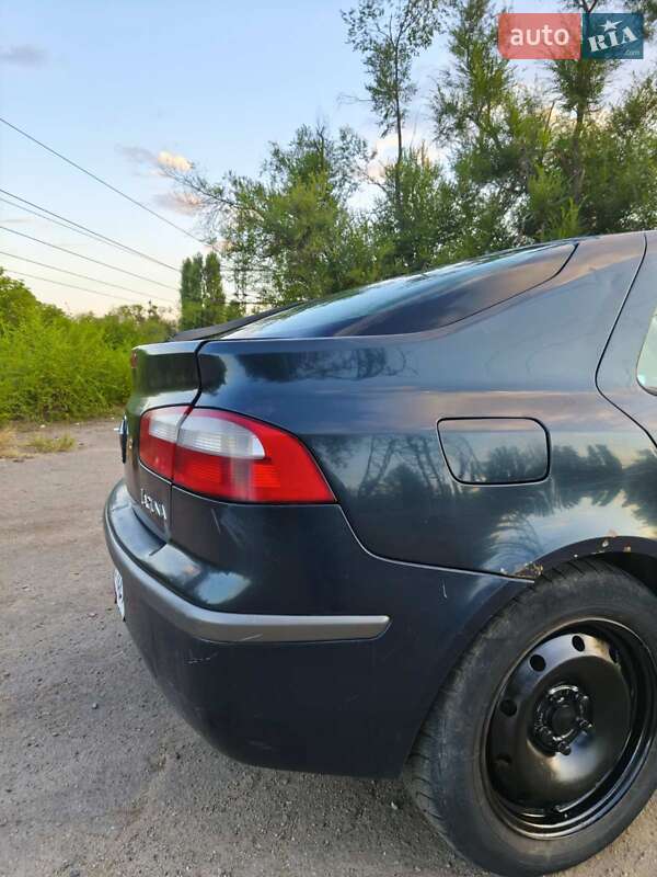 Лифтбек Renault Laguna 2001 в Кривом Роге