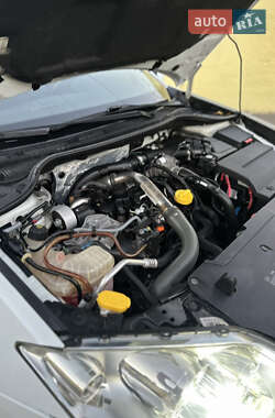 Лифтбек Renault Laguna 2010 в 