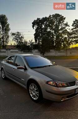 Ліфтбек Renault Laguna 2006 в Чернігові