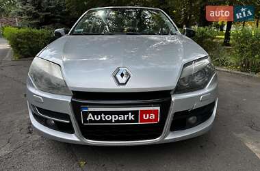 Лифтбек Renault Laguna 2012 в 