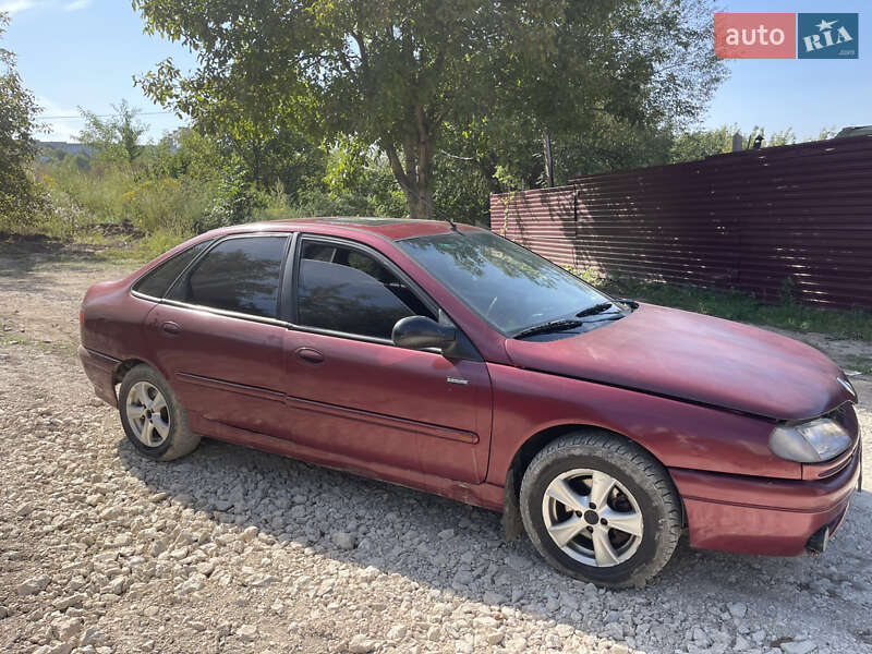 Ліфтбек Renault Laguna 1995 в Тернополі