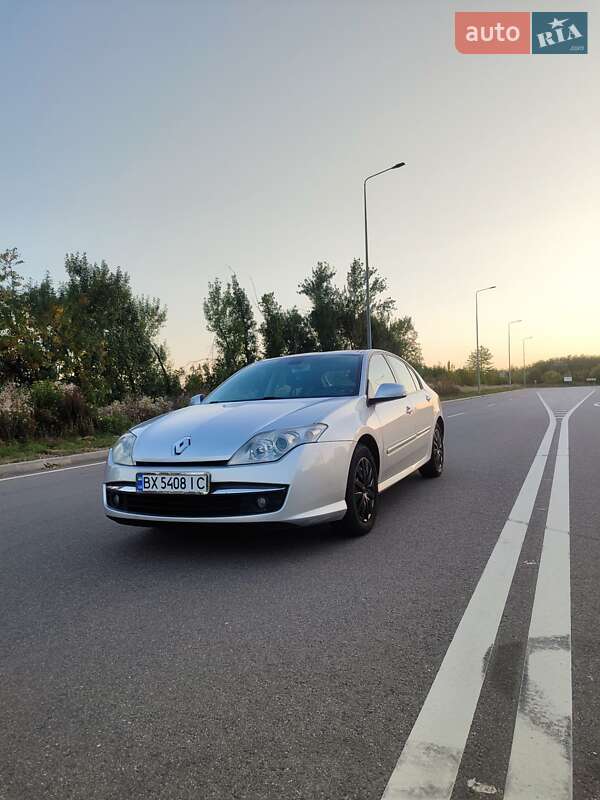 Лифтбек Renault Laguna 2008 в Волочиске