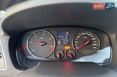 Лифтбек Renault Laguna 2013 в 