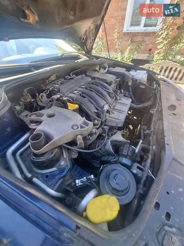 Универсал Renault Laguna 2002 в Онуфриевке