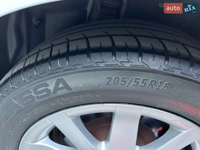 Универсал Renault Laguna 2010 в Белой Церкви