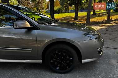 Универсал Renault Laguna 2011 в 
