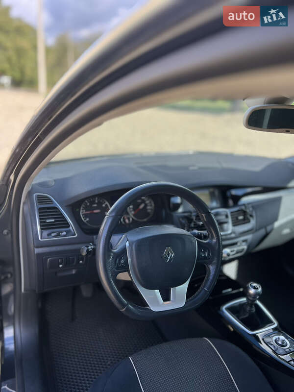 Лифтбек Renault Laguna 2011 в Сторожинце фото 23 Лифтбек Renault Laguna 2011 в Сторожинце