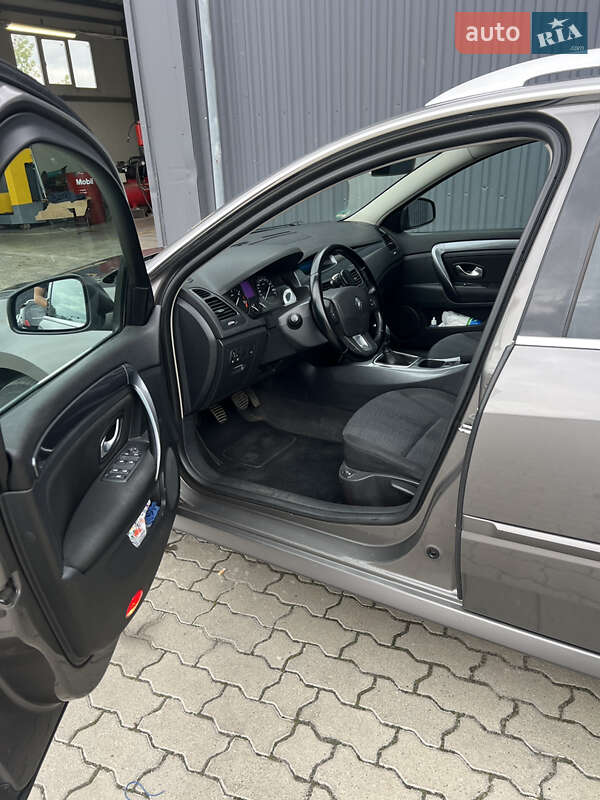 Универсал Renault Laguna 2010 в Львове