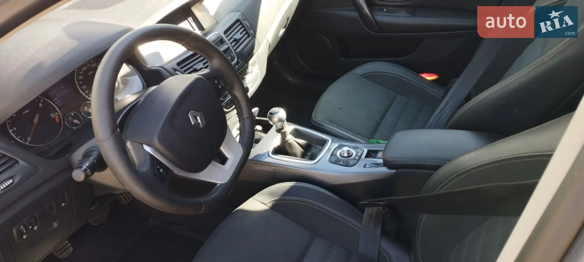 2010 Renault Laguna - мініатюра 9
