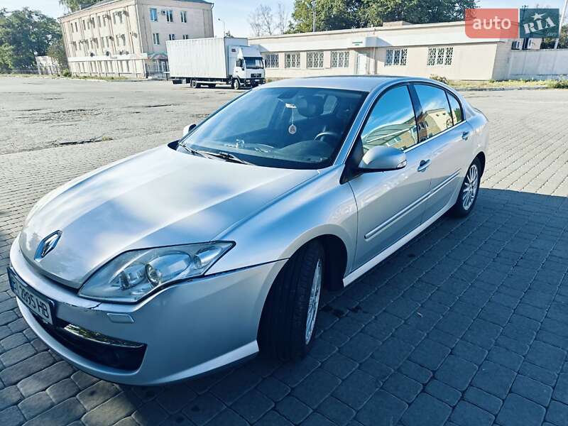 Лифтбек Renault Laguna 2009 в Полтаве фото 8 Лифтбек Renault Laguna 2009 в Полтаве