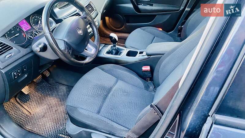 Универсал Renault Laguna 2008 в Ровно