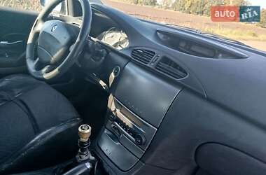Универсал Renault Laguna 2001 в Нежине