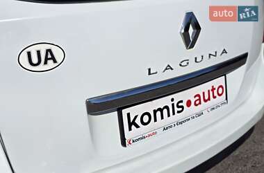 Универсал Renault Laguna 2011 в 