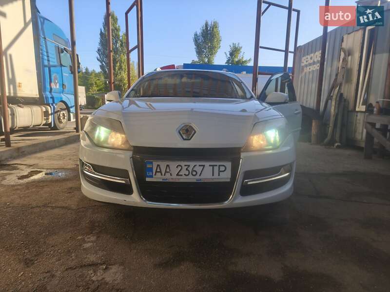 Универсал Renault Laguna 2015 в Киеве