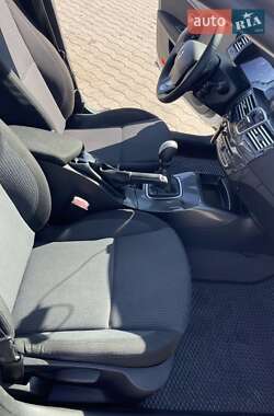 Лифтбек Renault Laguna 2008 в 