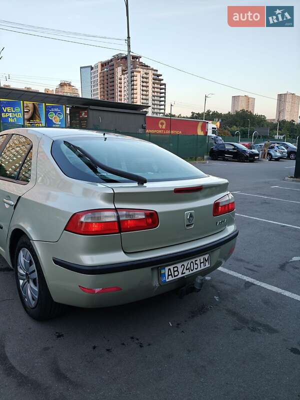 Лифтбек Renault Laguna 2003 в Киеве