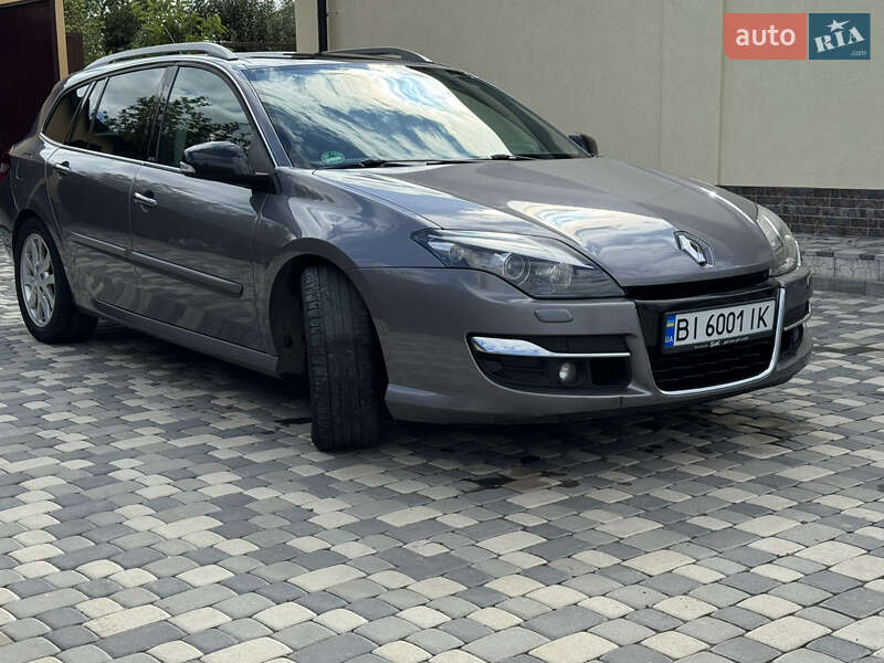 Универсал Renault Laguna 2011 в Полтаве