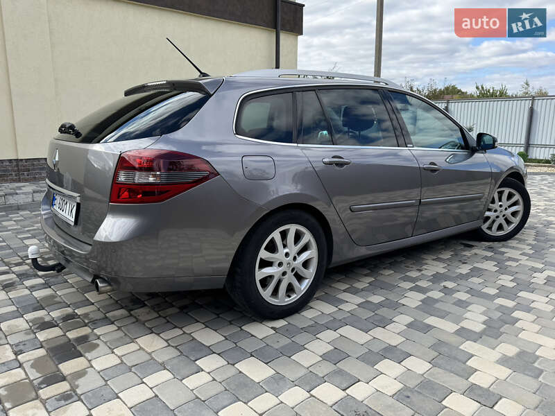 Универсал Renault Laguna 2011 в Полтаве