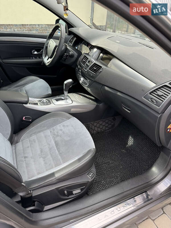 Универсал Renault Laguna 2011 в Полтаве