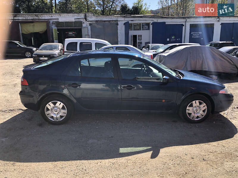 Ліфтбек Renault Laguna 2004 в Львові