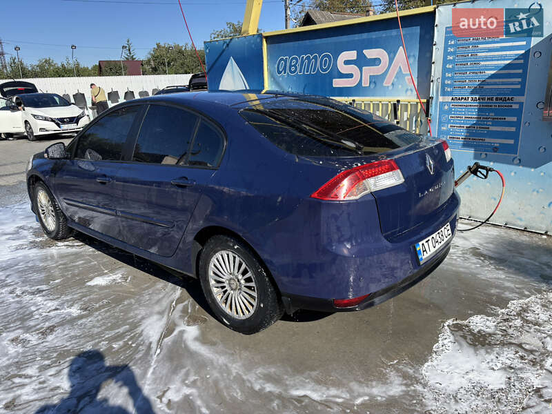 Лифтбек Renault Laguna 2008 в Ивано-Франковске фото 12 Лифтбек Renault Laguna 2008 в Ивано-Франковске