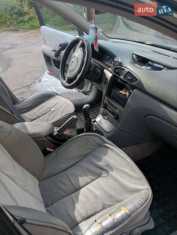 Лифтбек Renault Laguna 2001 в Сарнах фото 14 Лифтбек Renault Laguna 2001 в Сарнах