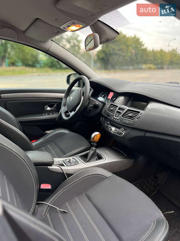 Универсал Renault Laguna 2011 в Киеве