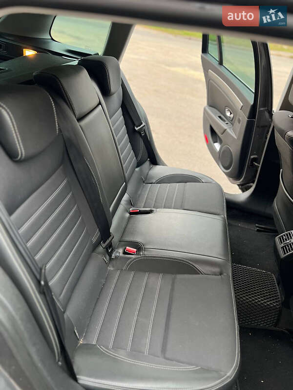 Универсал Renault Laguna 2011 в Киеве