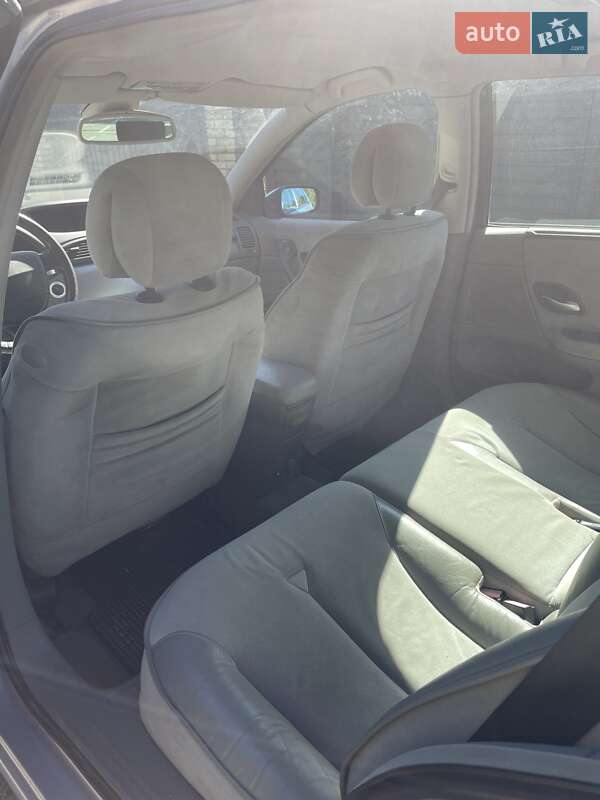 Универсал Renault Laguna 2001 в Здолбунове фото 12 Универсал Renault Laguna 2001 в Здолбунове