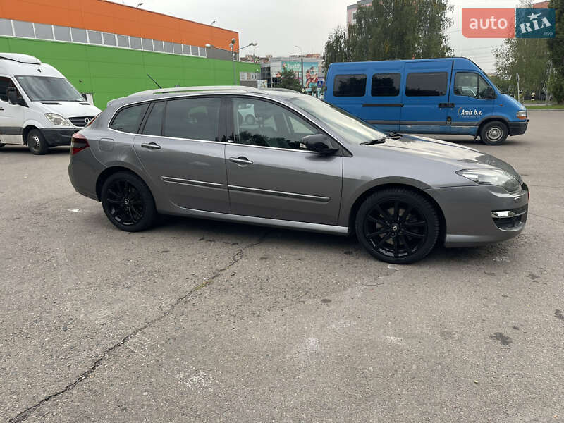 Универсал Renault Laguna 2012 в Ровно