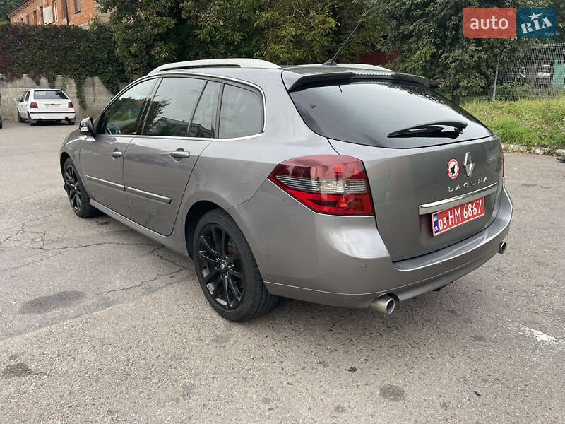 Универсал Renault Laguna 2012 в Ровно