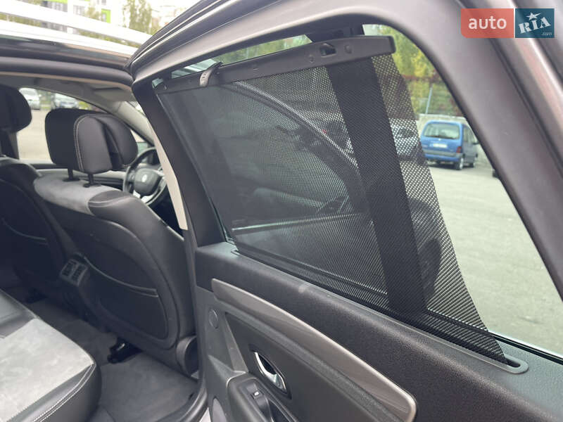 Универсал Renault Laguna 2012 в Ровно