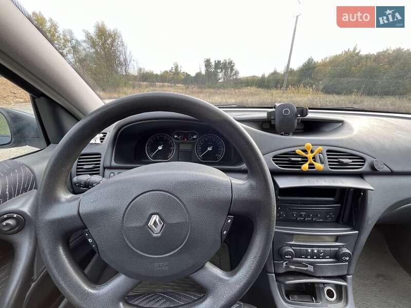 Универсал Renault Laguna 2004 в Новых Санжарах