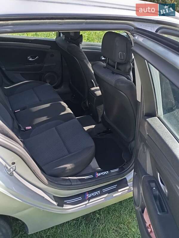 Универсал Renault Laguna 2008 в Луцке