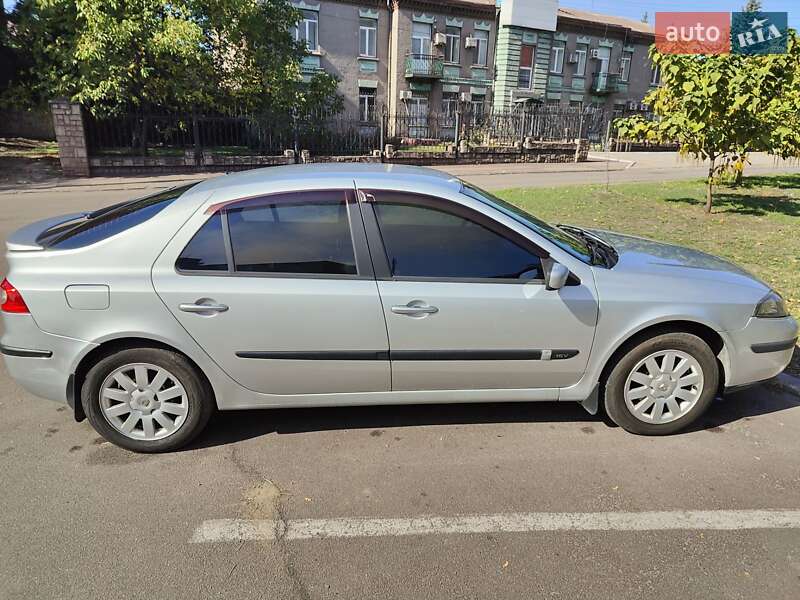 Ліфтбек Renault Laguna 2005 в Дніпрі