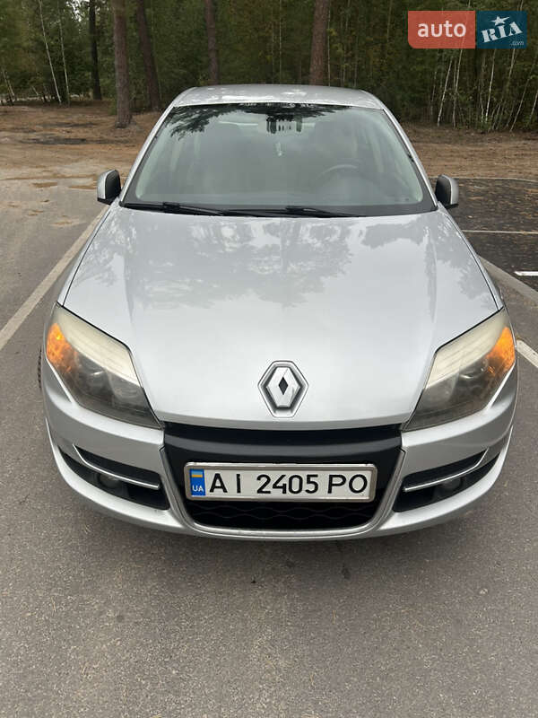 Лифтбек Renault Laguna 2010 в Киеве