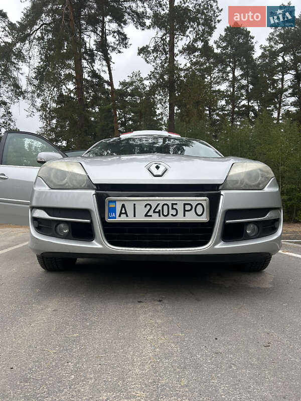 Лифтбек Renault Laguna 2010 в Киеве